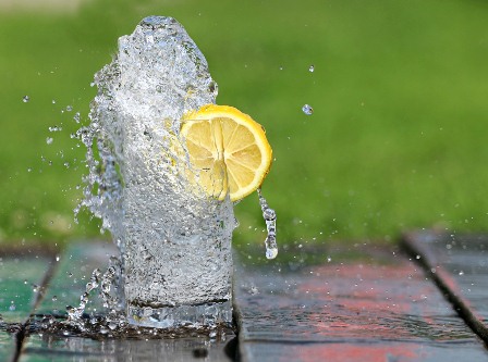 Konsumsi Air Putih Per Hari | Stroke dan Ginjal Jika Kurang
